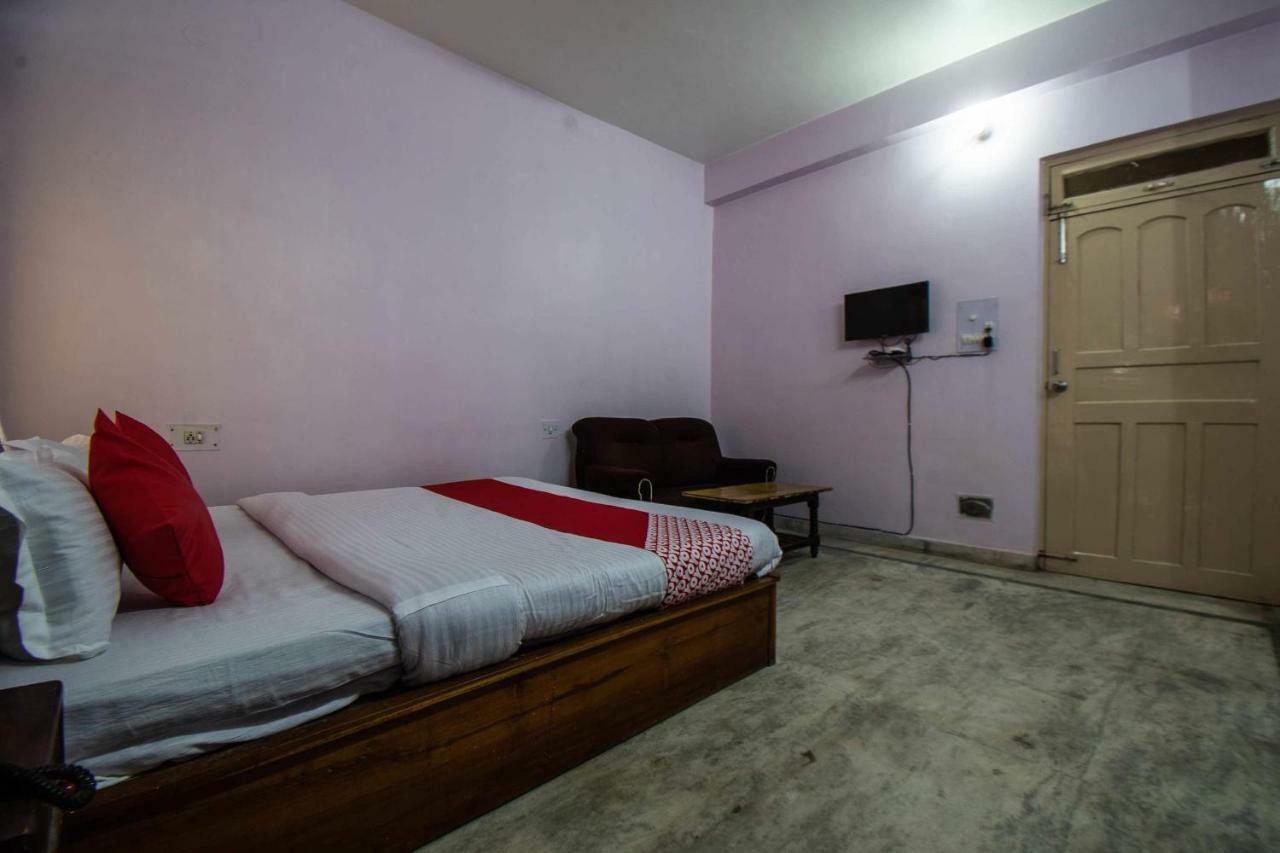 Oyo 29792 Piyush Hajipur Hotel Ngoại thất bức ảnh