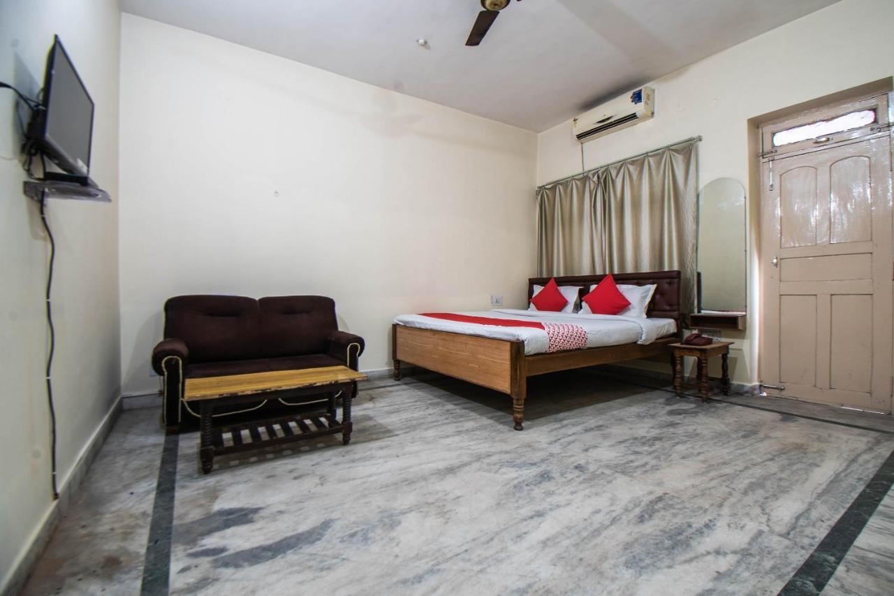 Oyo 29792 Piyush Hajipur Hotel Ngoại thất bức ảnh