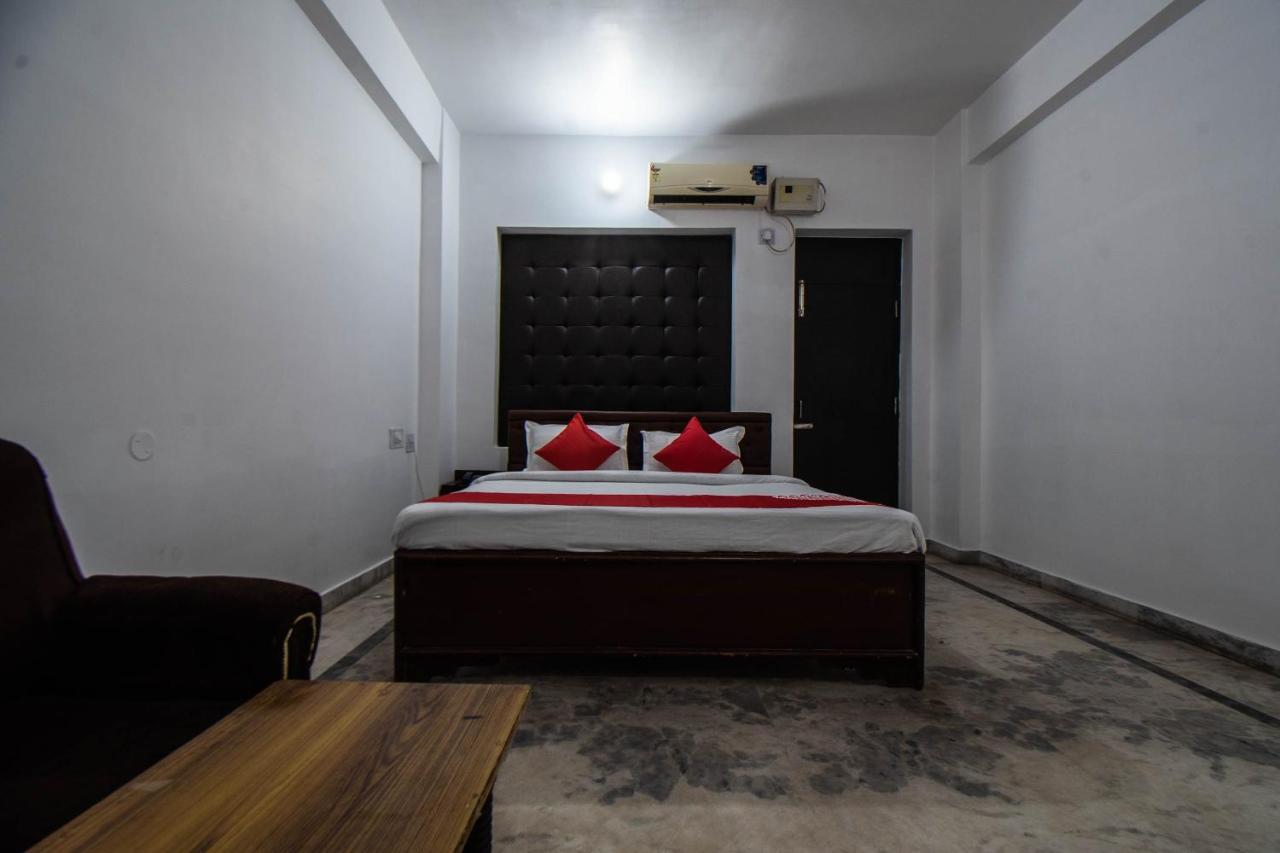 Oyo 29792 Piyush Hajipur Hotel Ngoại thất bức ảnh